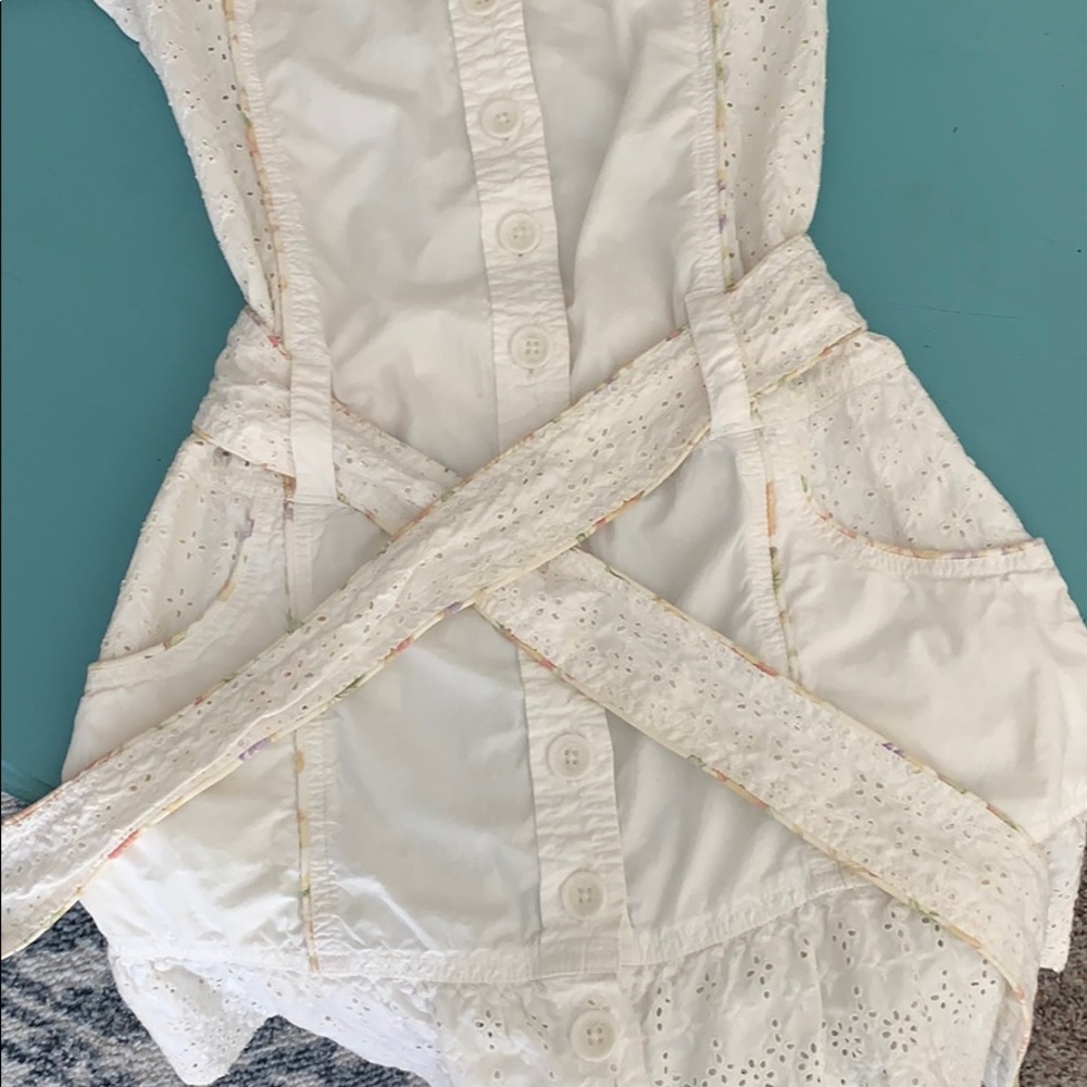 Dress - Picture 7 of 7